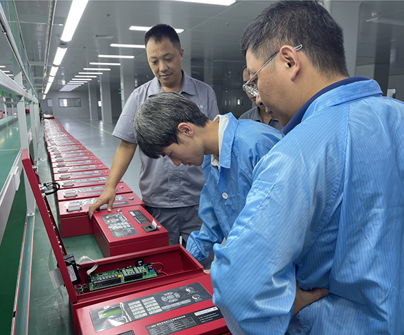 潍柴动力吴总莅临喜乐娱乐科技,共探风冷储能消防技术新篇章 潍柴动力吴总莅临喜乐娱乐科技,共探风冷储能消防技术新篇章